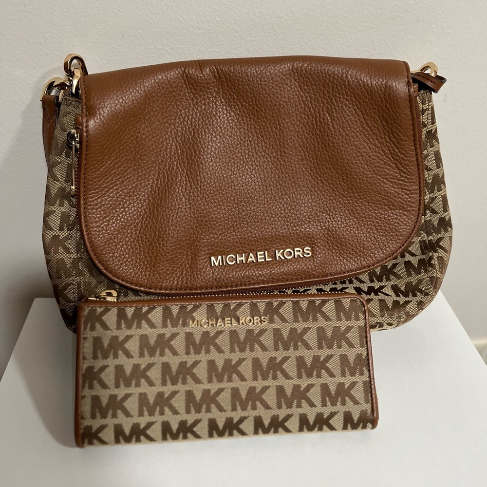 Michael Kors purse with matching wallet